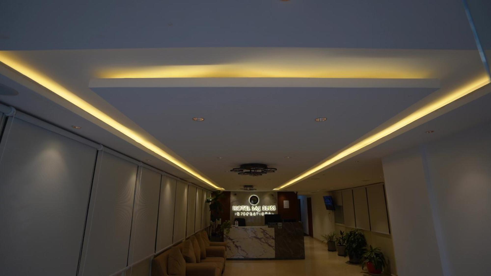 Sai Bliss Residency, Manyata Tech Park Hotell Bangalore Exteriör bild