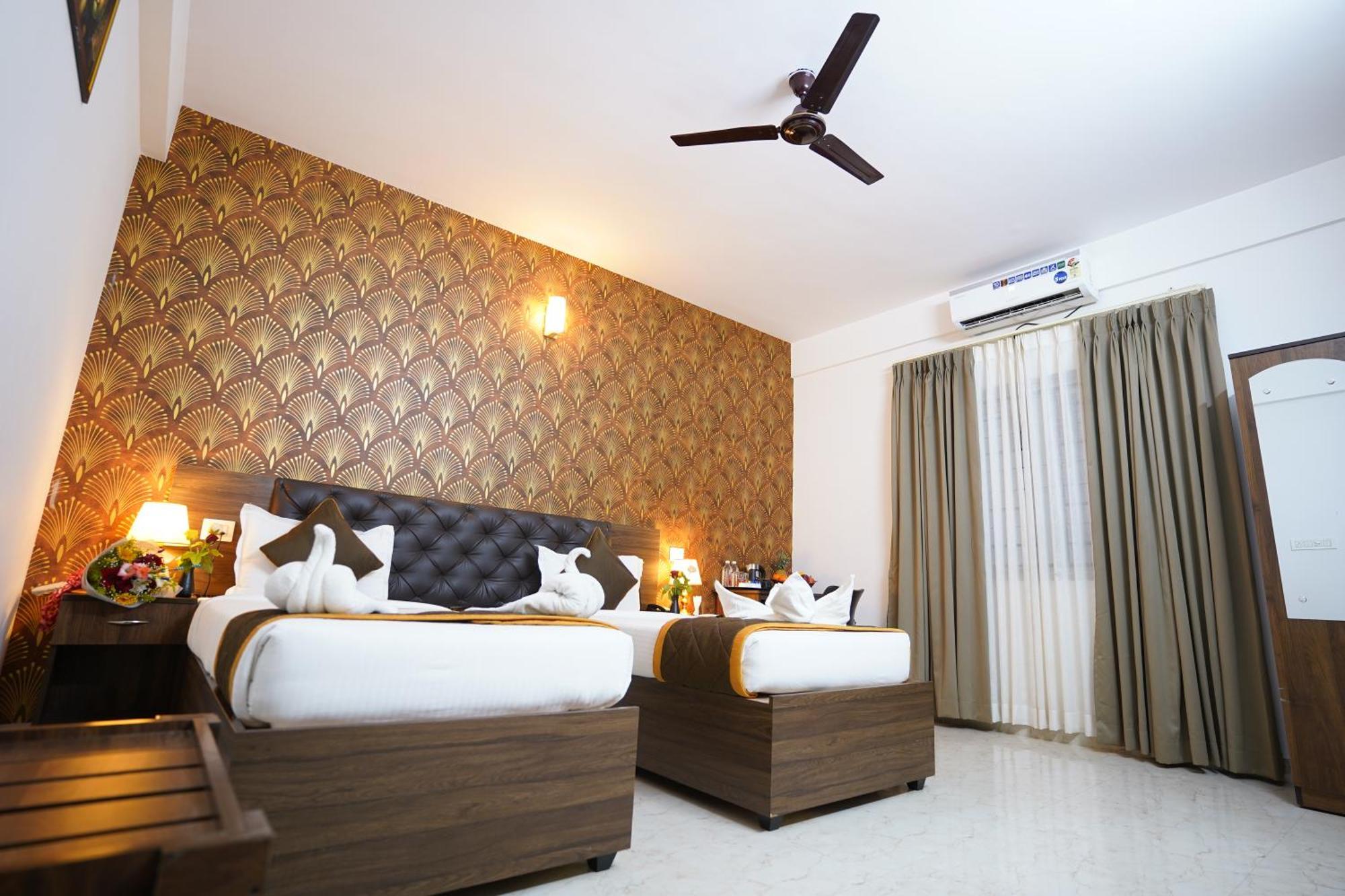 Sai Bliss Residency, Manyata Tech Park Hotell Bangalore Exteriör bild