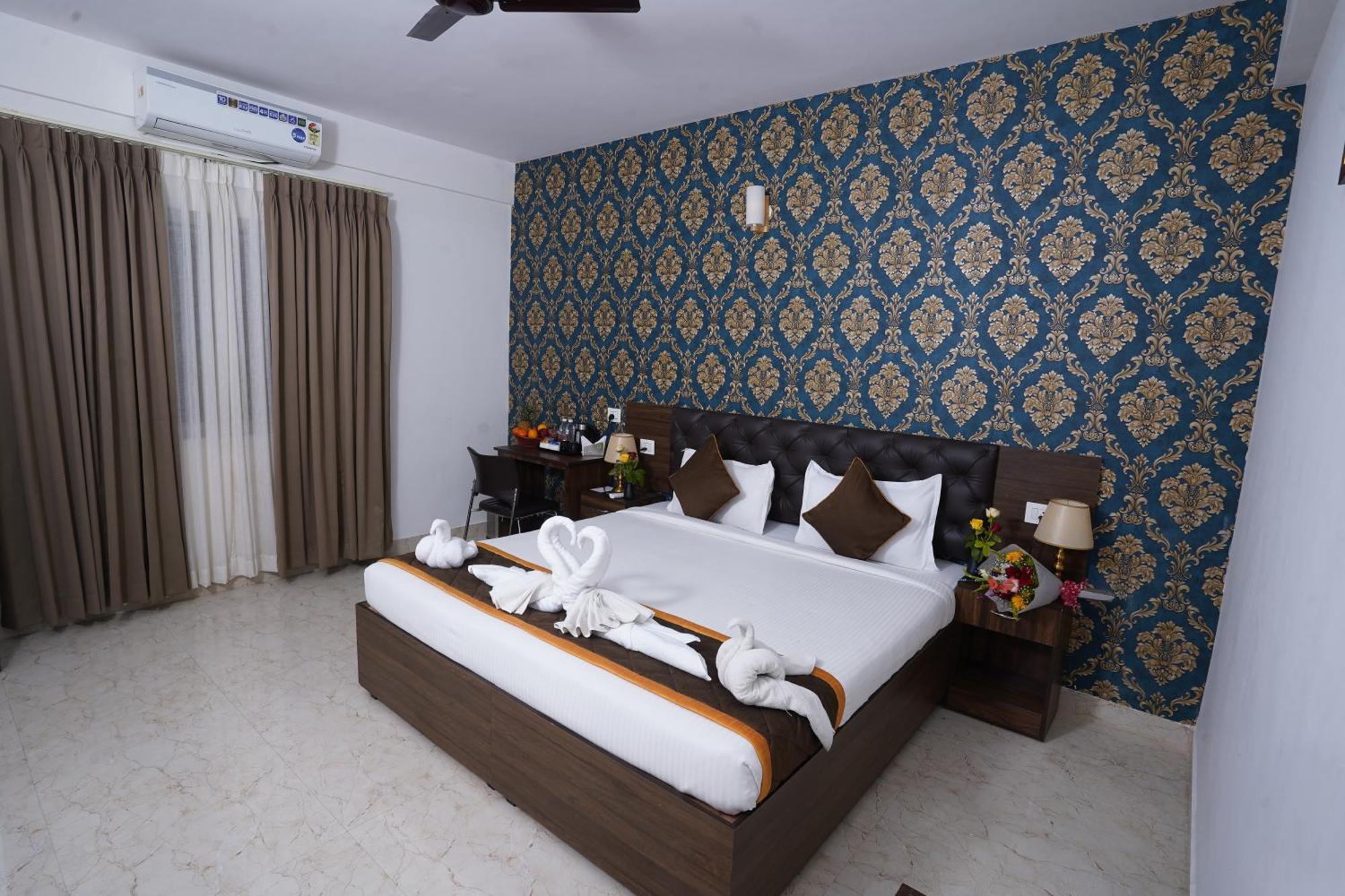 Sai Bliss Residency, Manyata Tech Park Hotell Bangalore Exteriör bild