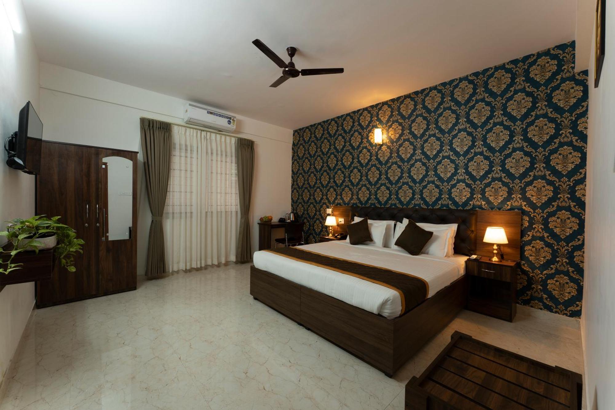 Sai Bliss Residency, Manyata Tech Park Hotell Bangalore Exteriör bild